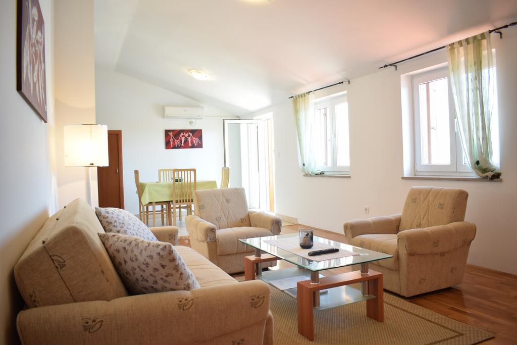 Apartment Blue Dream Malinska Extérieur photo